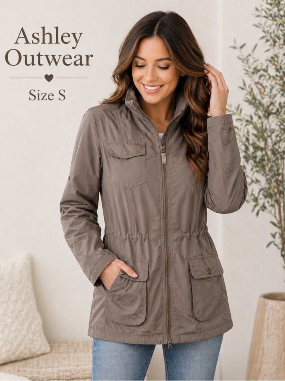 ASHLEY OUTWEAR women’s super lightweight rain jacket/size S